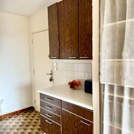 Apartament With Pool And Balcony In *