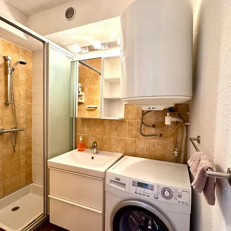 Apartament With Pool And Balcony In *